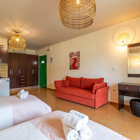 Aiora Suites Sívota Buitenkant foto