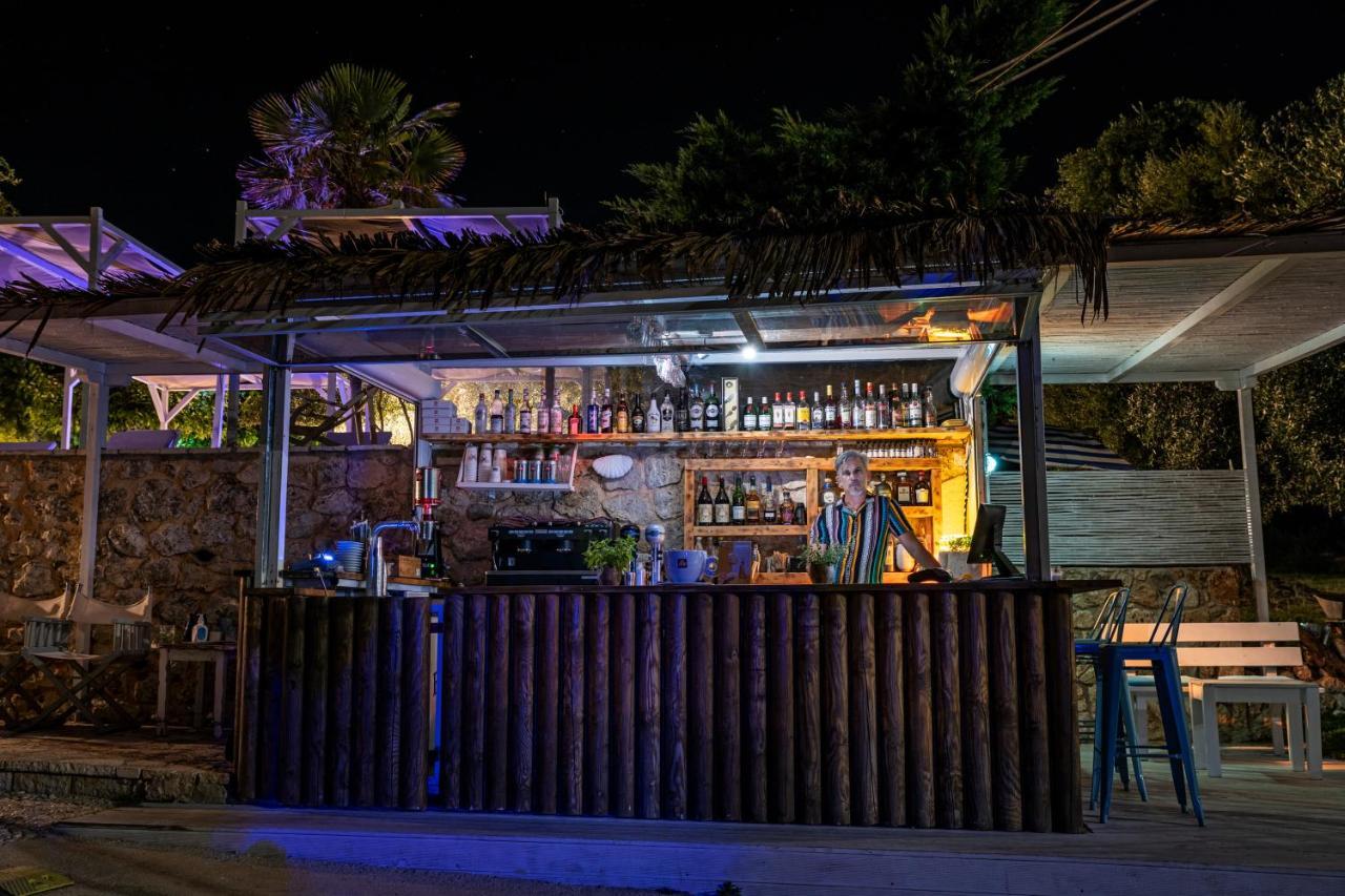 Aiora Suites Sívota Buitenkant foto
