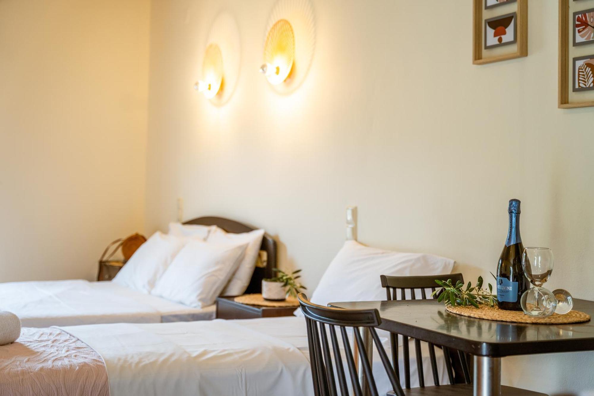 Aiora Suites Sívota Buitenkant foto