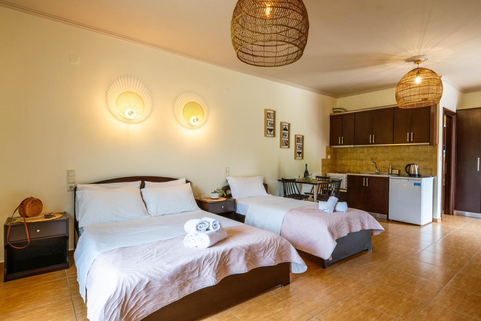 Aiora Suites Sívota Buitenkant foto