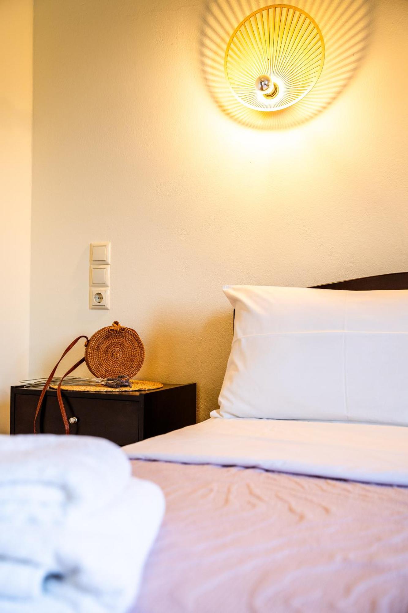 Aiora Suites Sívota Buitenkant foto